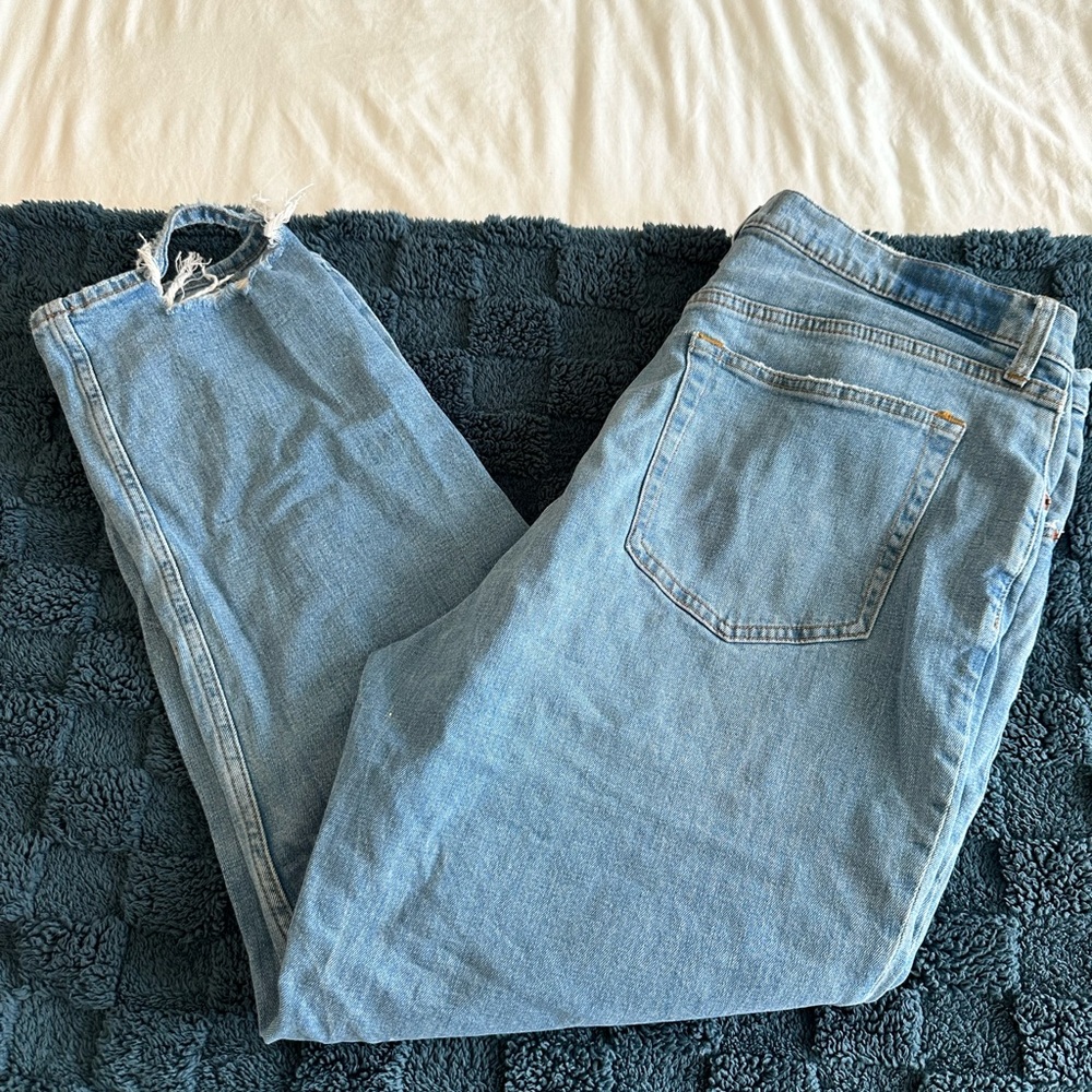 Abercrombie Ultra High Rise Jean